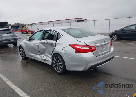 2017 Nissan Altima 2.5 Sl z USA, uszkodzony, nr VIN 1N4AL3AP0HC202913